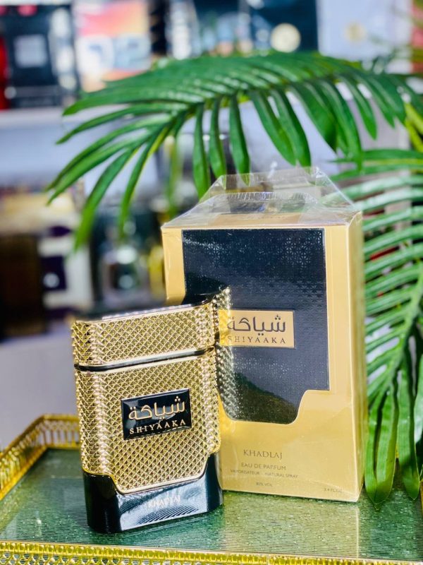Shiyaka Black