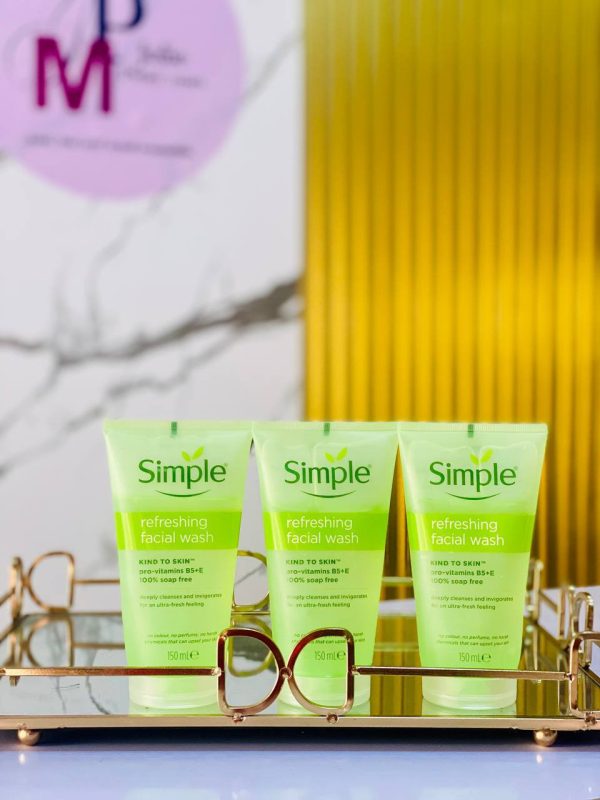 Simple Refreshing Facial Wash