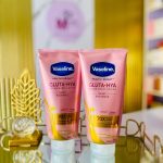 Vaseline Gluta - Hya Dewy Radiance  Body lotion